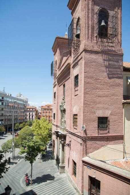 Un Fascinante Estudio En Madrid Centro 外观 照片