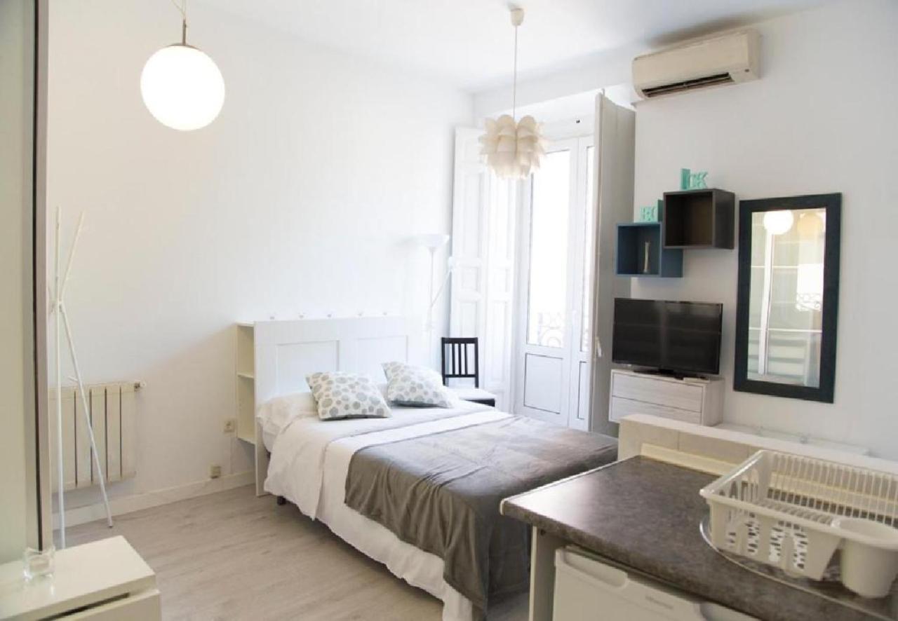 Un Fascinante Estudio En Madrid Centro 外观 照片